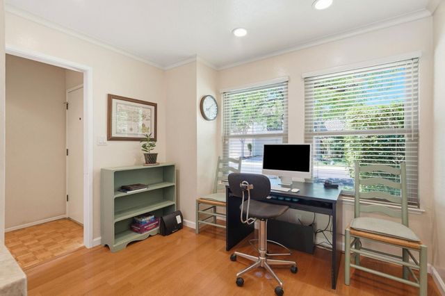 4237 Ponce Drive, Palo Alto, CA 94306