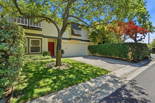 4237 Ponce Drive, Palo Alto, CA 94306