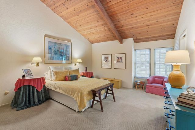 4237 Ponce Drive, Palo Alto, CA 94306