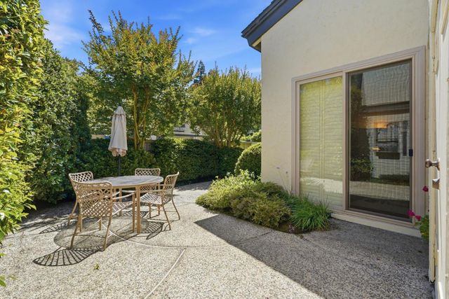 4237 Ponce Drive, Palo Alto, CA 94306