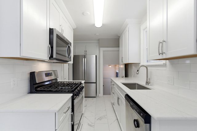 712 Chelsea Avenue, Columbus, OH 43209