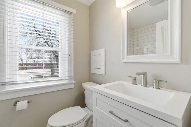 712 Chelsea Avenue, Columbus, OH 43209