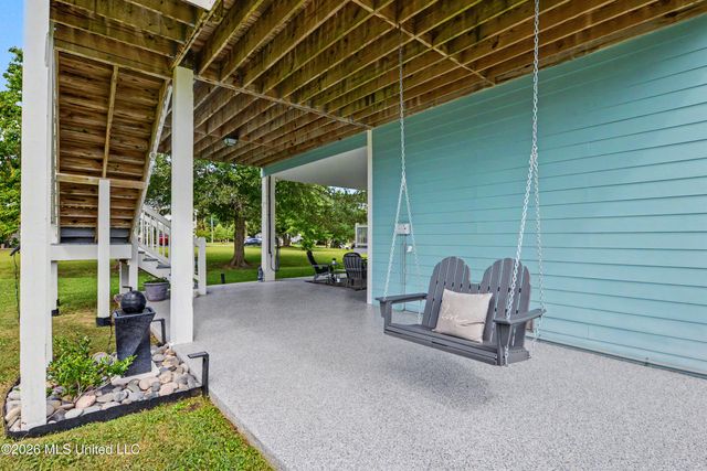 334 Lemoyne Road, Pass Christian, MS 39571