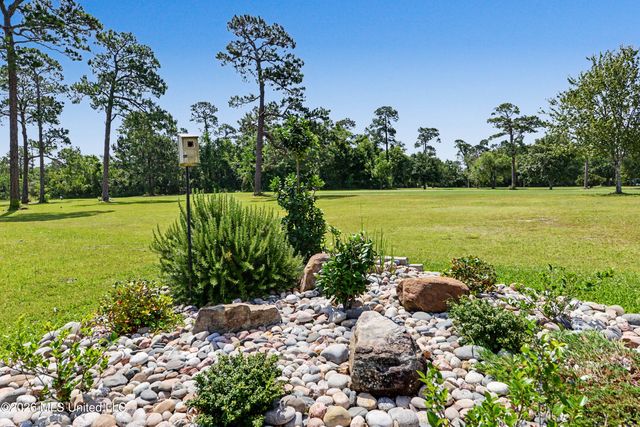 334 Lemoyne Road, Pass Christian, MS 39571