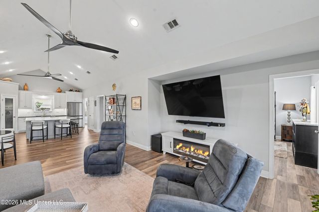 334 Lemoyne Road, Pass Christian, MS 39571