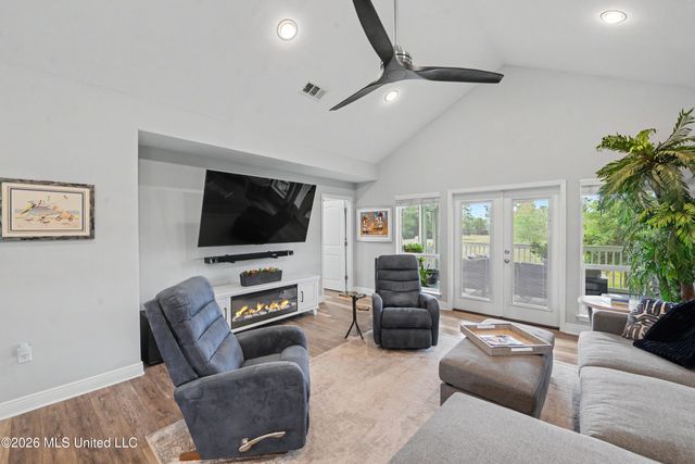 334 Lemoyne Road, Pass Christian, MS 39571