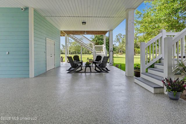 334 Lemoyne Road, Pass Christian, MS 39571