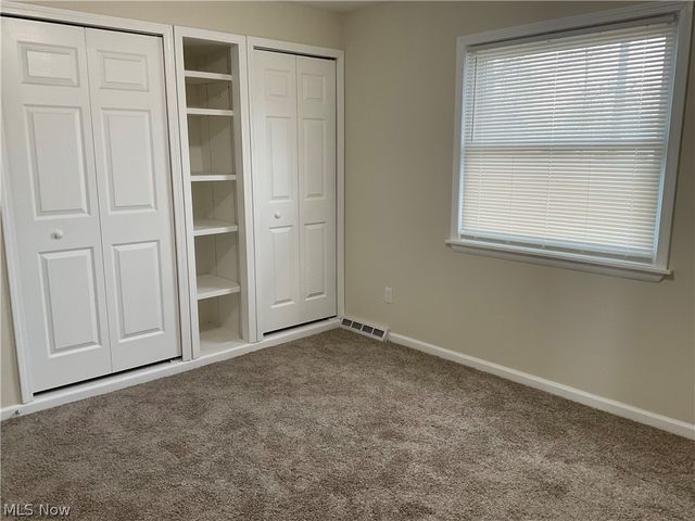 541 Howells Court, Eastlake, OH 44095