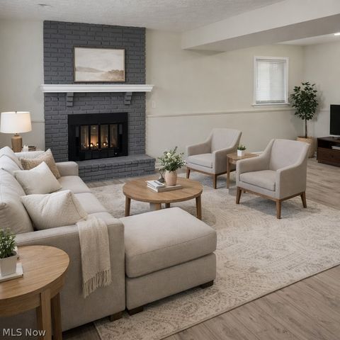 541 Howells Court, Eastlake, OH 44095