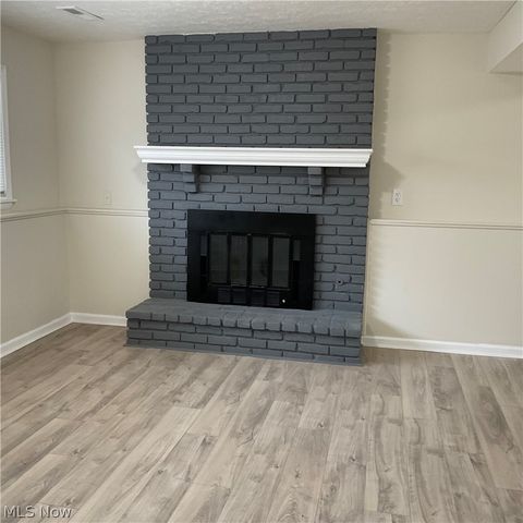 541 Howells Court, Eastlake, OH 44095