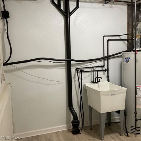 541 Howells Court, Eastlake, OH 44095