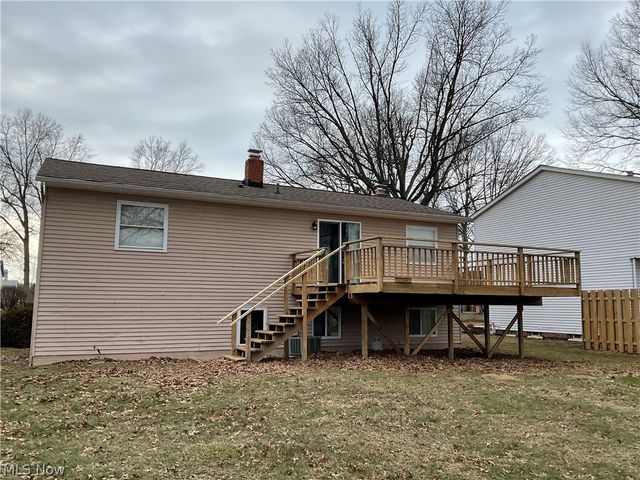 541 Howells Court, Eastlake, OH 44095