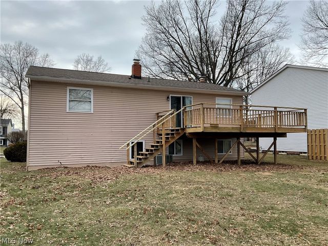 541 Howells Court, Eastlake, OH 44095