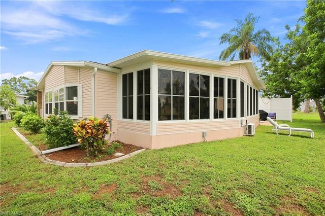 19813 Eagle Trace CT, North Fort Myers, FL 33903