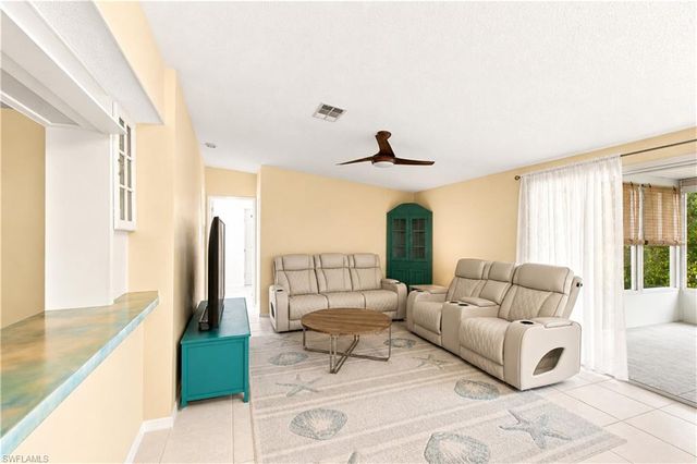 19813 Eagle Trace CT, North Fort Myers, FL 33903