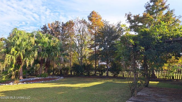 10035 Avenue D, Bay Saint Louis, MS 39520