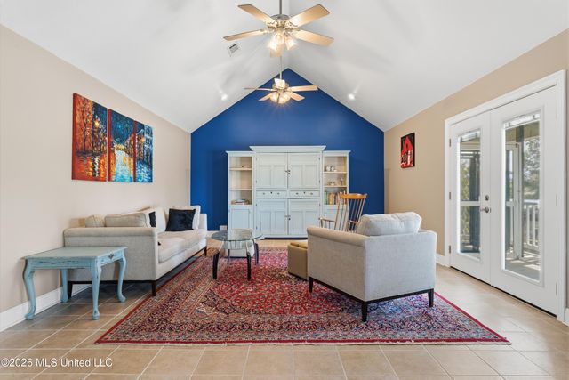 10035 Avenue D, Bay Saint Louis, MS 39520