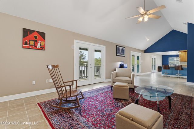 10035 Avenue D, Bay Saint Louis, MS 39520