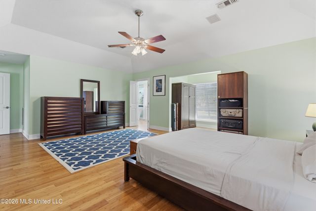 10035 Avenue D, Bay Saint Louis, MS 39520