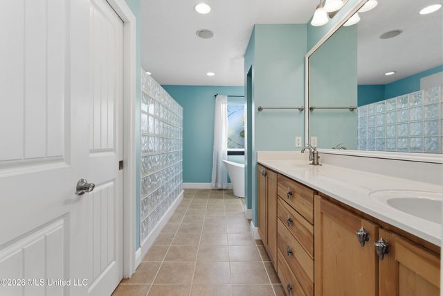 10035 Avenue D, Bay Saint Louis, MS 39520