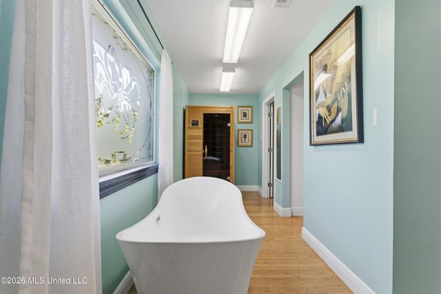 10035 Avenue D, Bay Saint Louis, MS 39520