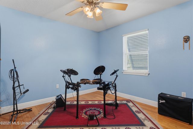10035 Avenue D, Bay Saint Louis, MS 39520