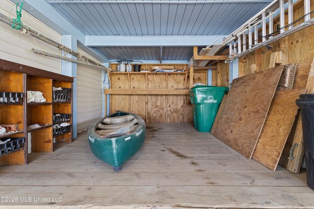 10035 Avenue D, Bay Saint Louis, MS 39520