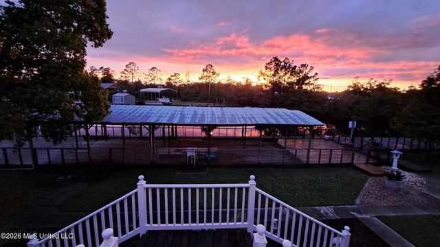 10035 Avenue D, Bay Saint Louis, MS 39520