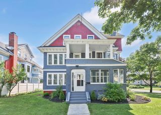 89 Firglade Ave, Springfield, MA 01108