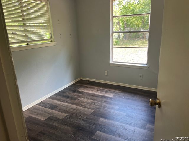 6810 Marimba, San Antonio, TX 78227