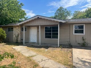 6810 Marimba, San Antonio, TX 78227