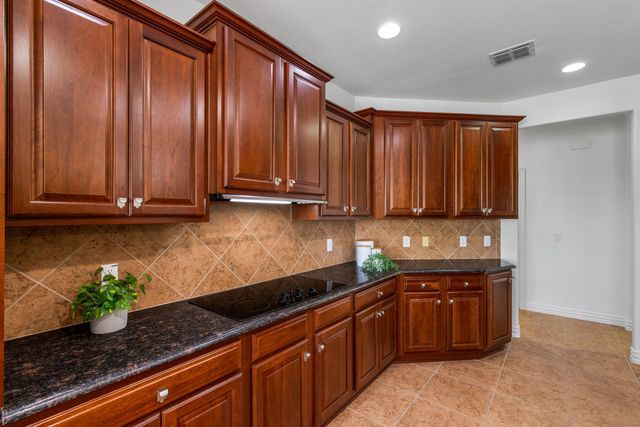 6422 Bushwoods Drive, Frisco, TX 75036