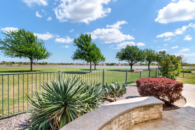 6422 Bushwoods Drive, Frisco, TX 75036