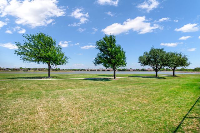 6422 Bushwoods Drive, Frisco, TX 75036