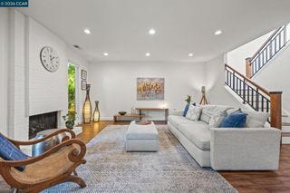 1924 Aspenridge Ct, Walnut Creek, CA 94597