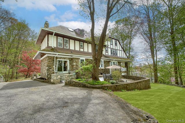 13 Chadwick Road, White Plains, NY 10604