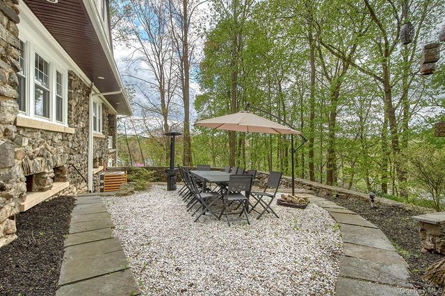 13 Chadwick Road, White Plains, NY 10604