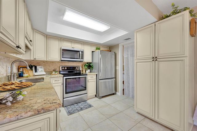 824 FRUITLAND DRIVE, Deltona, FL 32725