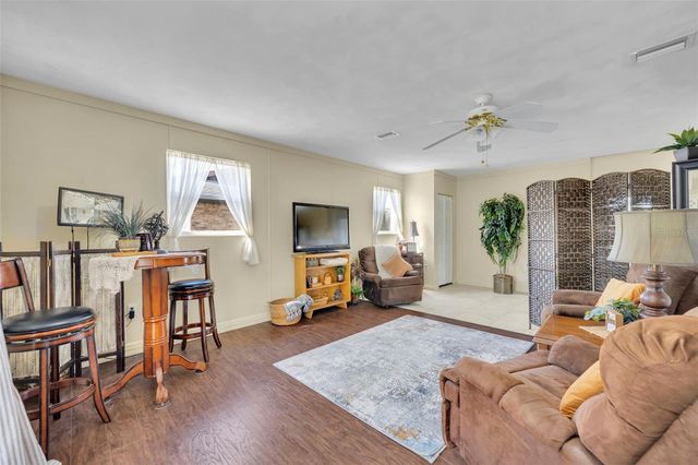 824 FRUITLAND DRIVE, Deltona, FL 32725