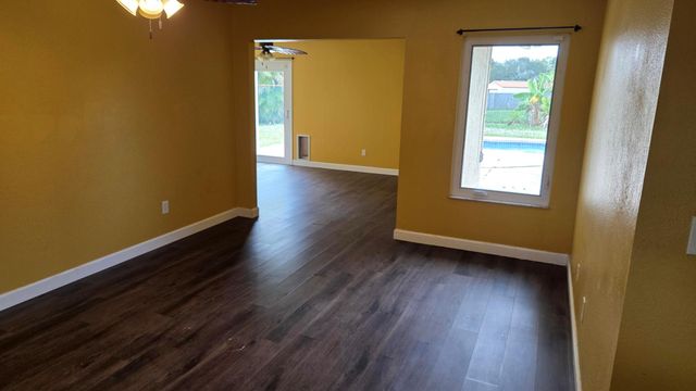 2209 SE E Dunbrooke Circle, Port St Lucie, FL 34952