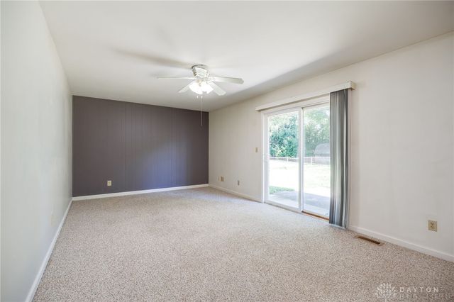 4426 Knob Hill Drive, Bellbrook, OH 45305