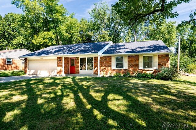 4426 Knob Hill Drive, Bellbrook, OH 45305
