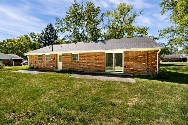4426 Knob Hill Drive, Bellbrook, OH 45305