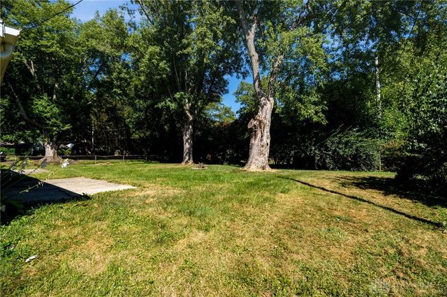 4426 Knob Hill Drive, Bellbrook, OH 45305