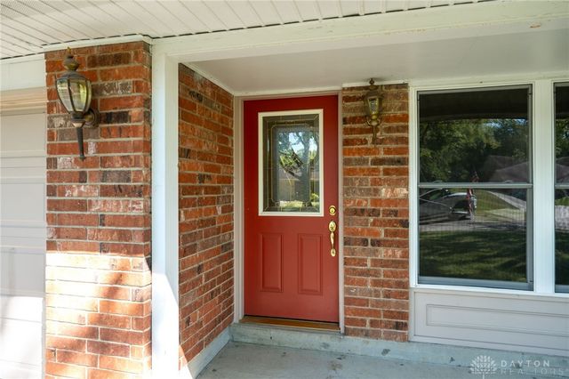 4426 Knob Hill Drive, Bellbrook, OH 45305
