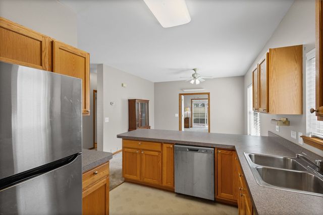 2905 Buckskin Lane, Grayslake, IL 60030
