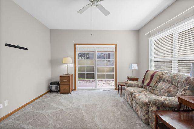2905 Buckskin Lane, Grayslake, IL 60030