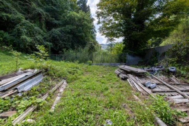 939 Right Fork Island Creek Road, Pikeville, KY 41501