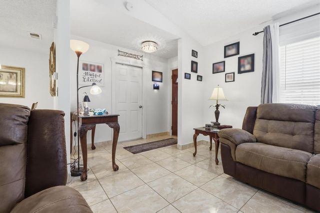 2800 FOXDALE DRIVE, Deltona, FL 32738