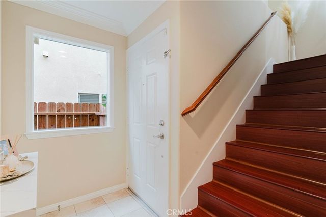 13714 Deane Lane, Sylmar, CA 91342